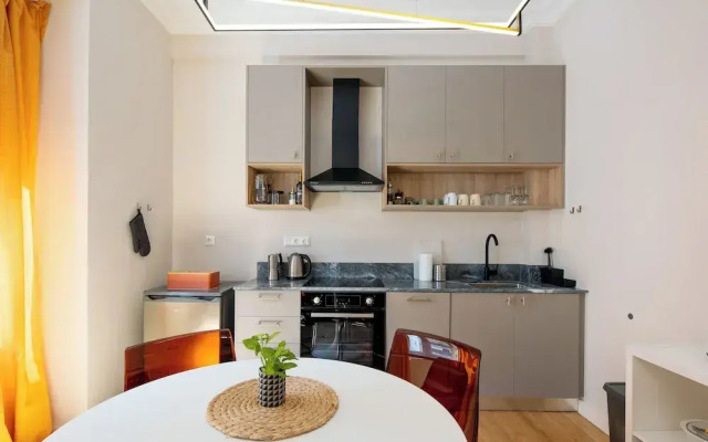 Spark 2-Bedroom Apartment in Athens