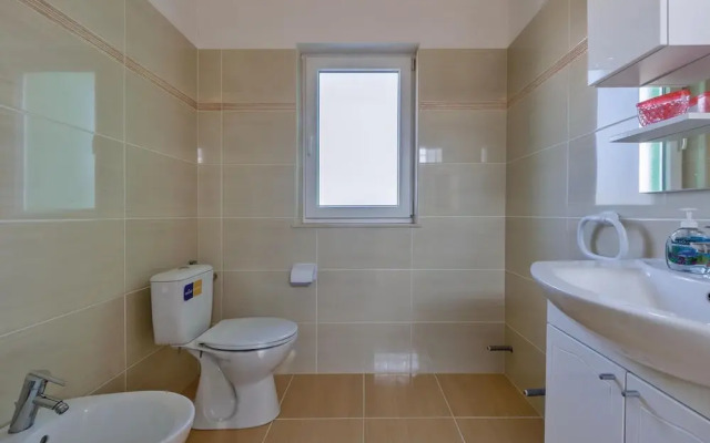 Stunning Home in Galizana With Wifi and 3 Bedrooms