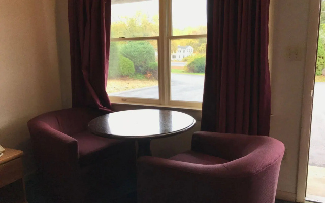 Economy Lodge