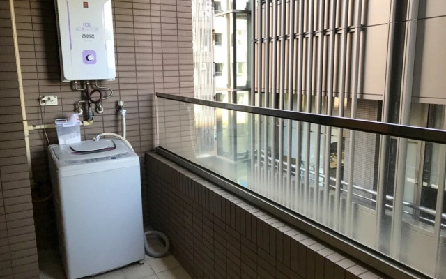 Q Square Apartment