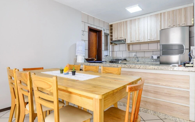 Apt w/ Balcony 250m Mariscal Beach Cra304