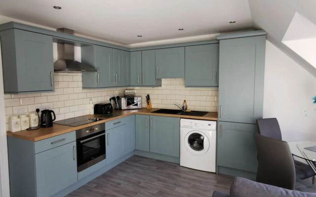 Short Stays Away 198