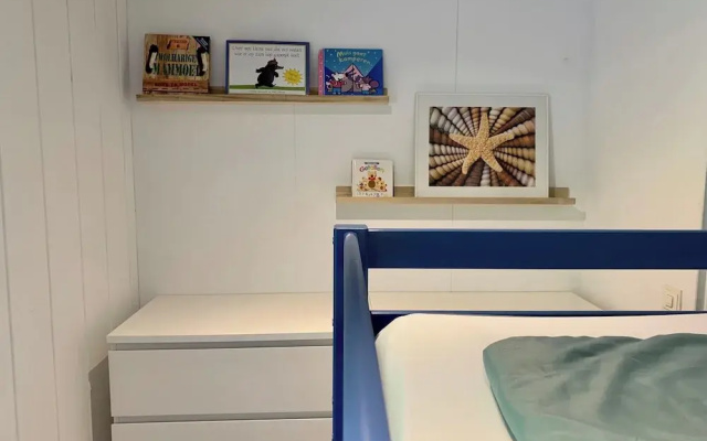 Chalet in Sint Maartenszee Near Beach