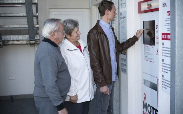 Motel Next Automated self check in Motel