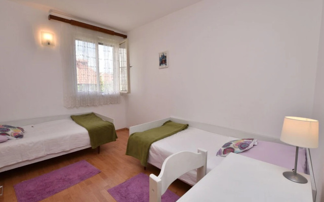 Apartment Varos