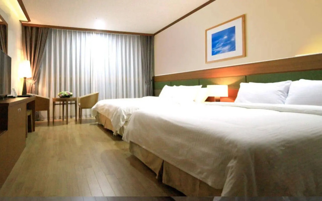 Sacheon Grand Tourist Hotel