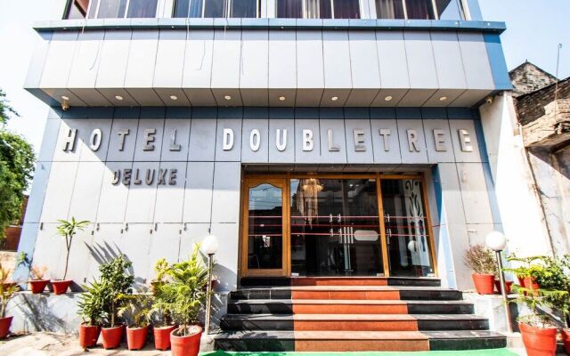 OYO 33479 Hotel Double Tree Deluxe