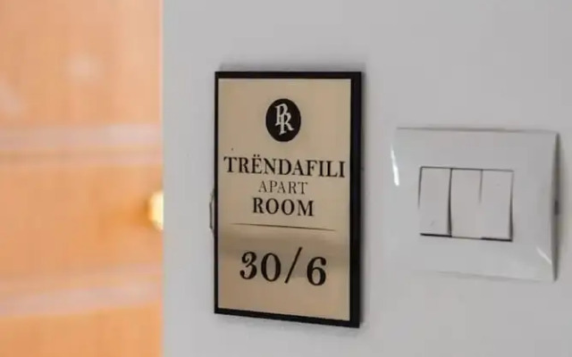 Stylish Studio With Spacious Balcony -trendafili