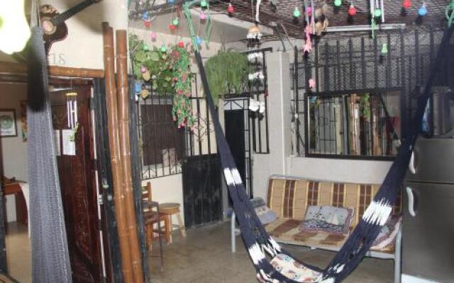 Munay Chilling House