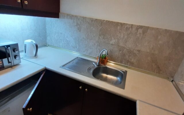 Times Square by Rihanna Service Suite