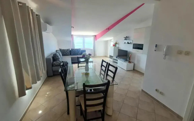 Apartment Ante