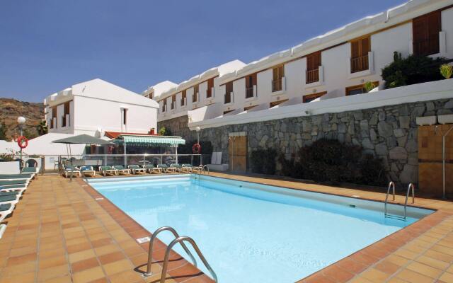 Apartamentos Montecarlo