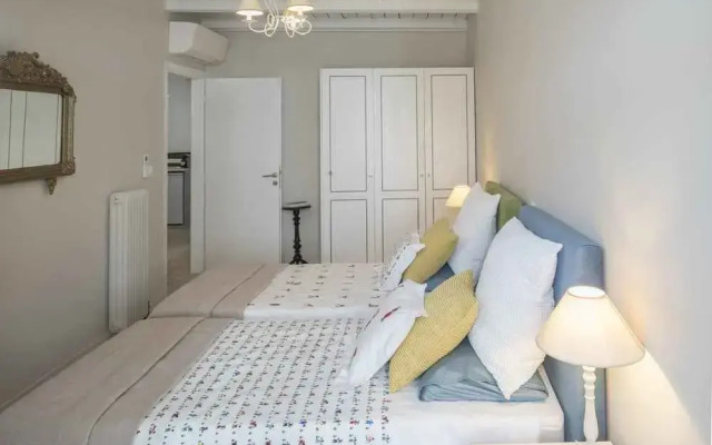 Athenian House in Plaka