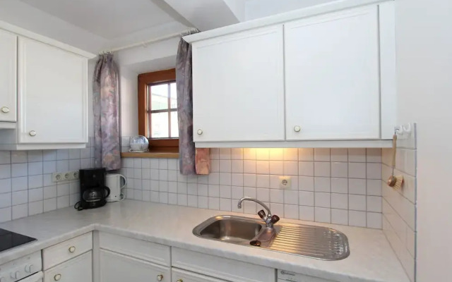 Cozy Apartment in Waidring Near Ski Area