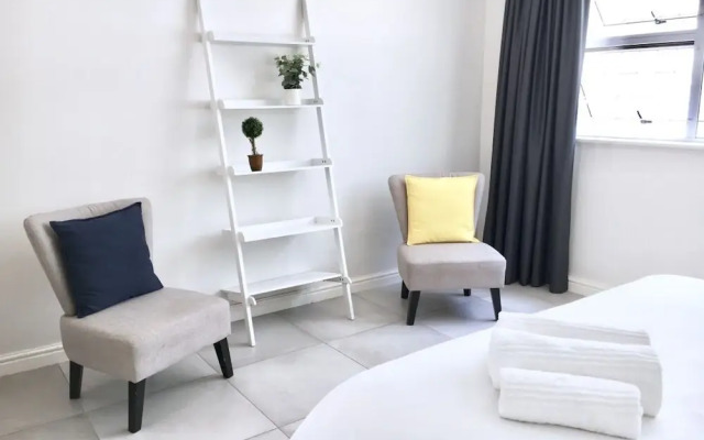 Sandringham Bachelor Beach Road