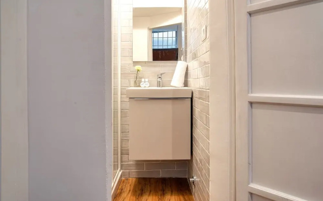 Compact studio near the City Centre