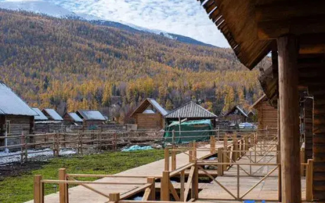 Buzhi Homestay (Burqin Hanas Xincun)
