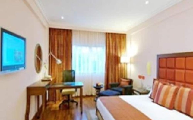 Parijatha Gateway Hotel