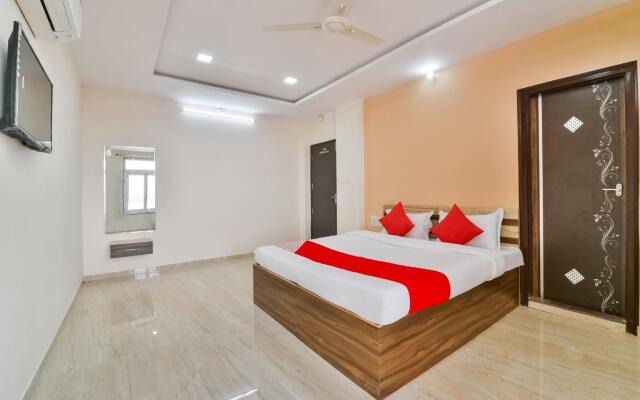 Hotel Paradise by OYO Rooms