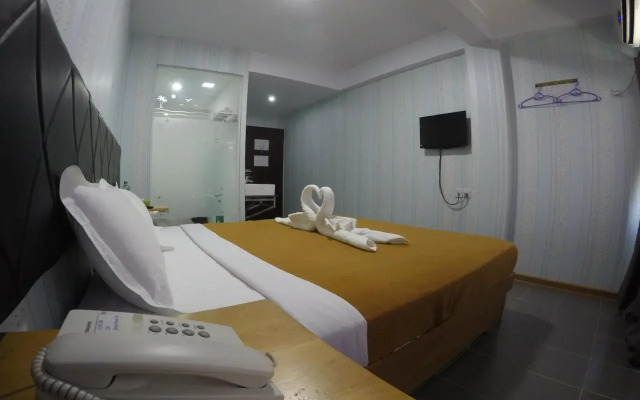 All Seasons Hotel
