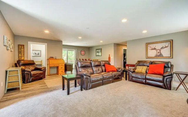 Wilmington Retreat Near Trails, Skiing & Festivals