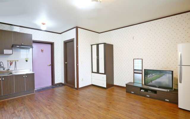 Chuncheon Beautiful House Pension