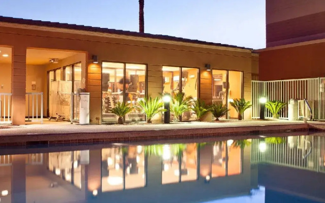 Courtyard by Marriott Scottsdale Old Town