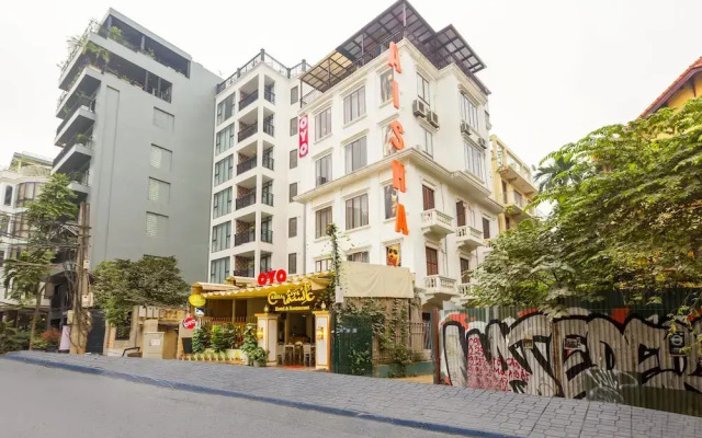 Aisha Hotel And Apartment by OYO Rooms