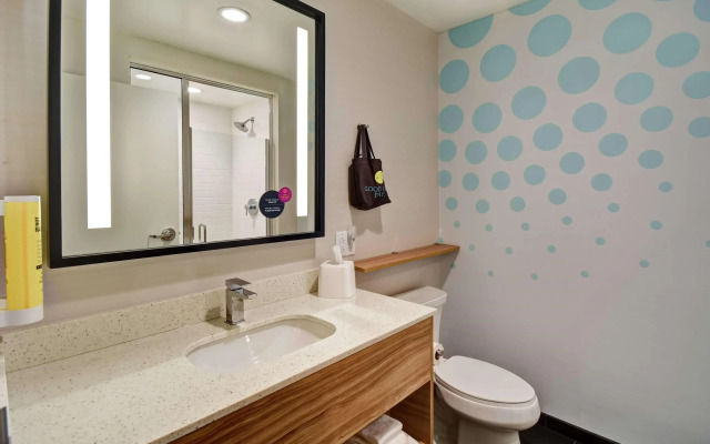 Tru by Hilton Raleigh Durham Airport