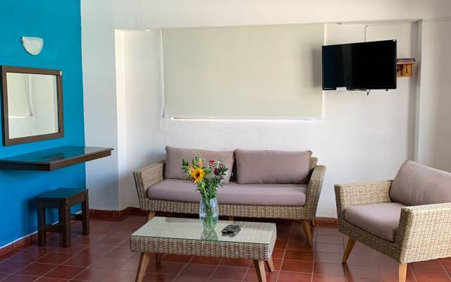 Suites Plaza del Rio - Family Hotel Malecon Centro