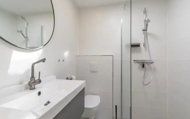 Modern Bungalow Close to the Beach