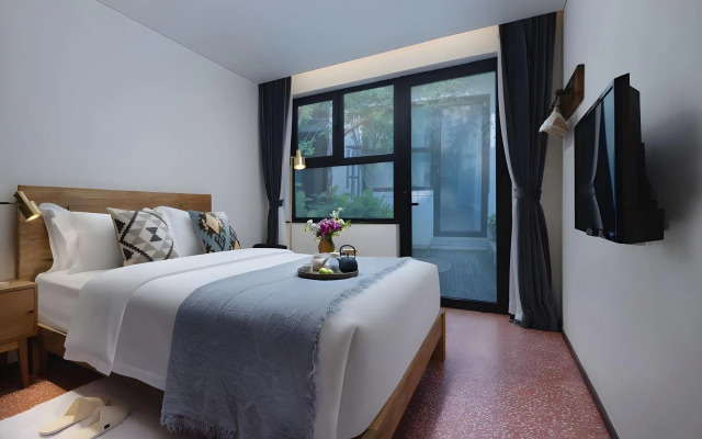 Peking Yard Boutique Hotel