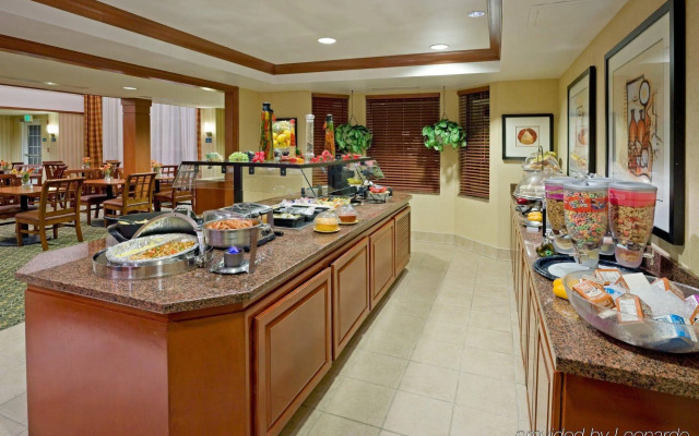 Staybridge Suites Philadelphia-Mt. Laurel by IHG