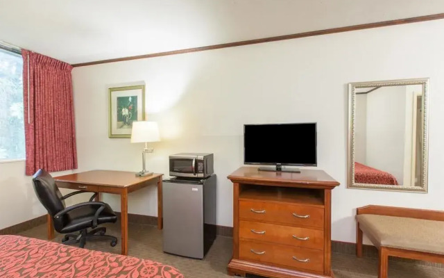 Days Inn Schenectady