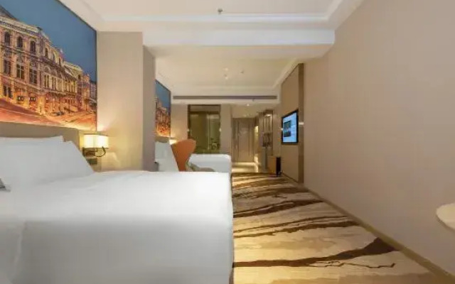 Vienna Hotel (Wuchang Jiangtan Xujiapeng Subway Station, Hubei University)