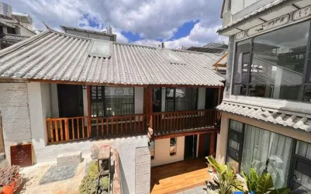 Dali Erduo Courtyard Guiling Homestay