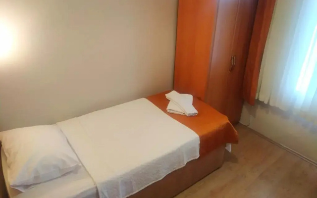 Yalcin Hotel