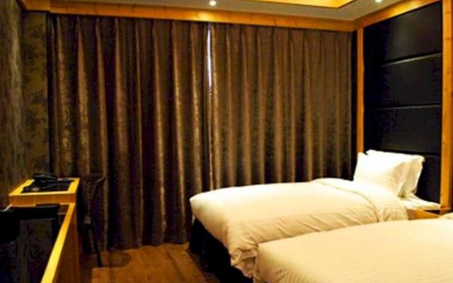 California Hotel - Dalian