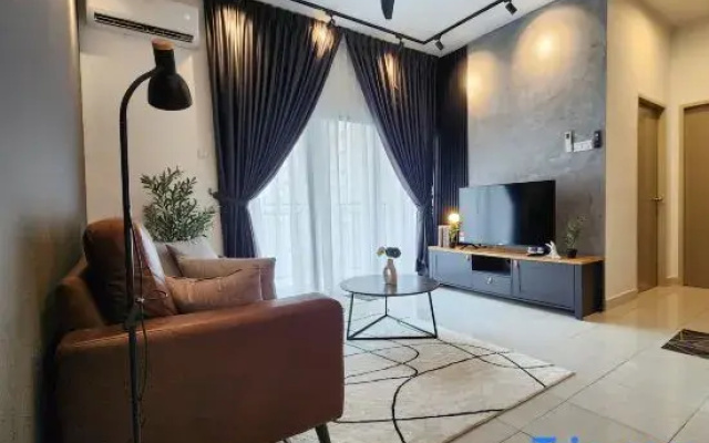 Youth City Niai KLIA Fully Aircon Cozy Suite