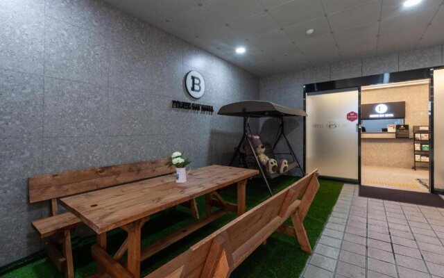 Seomyeon Brown-dot hotel Gold