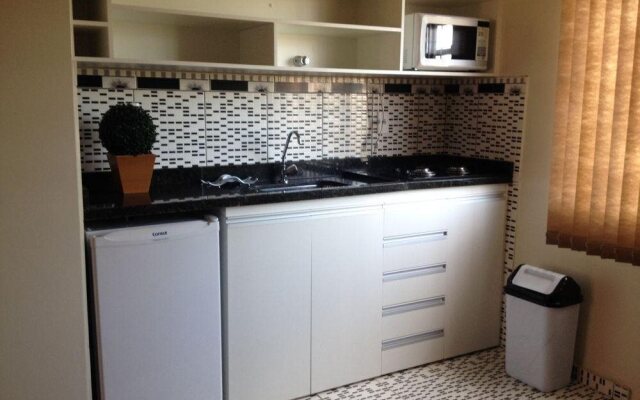 Hotel California Flats