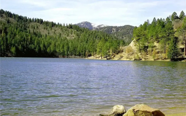 Riverside Dreams - Three Bedroom Cabin