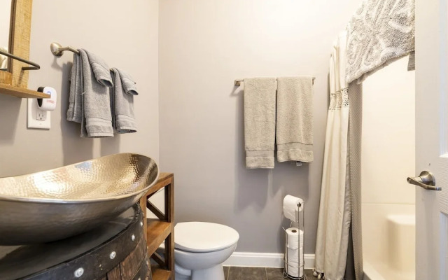 Riverfront Penthouse Suite