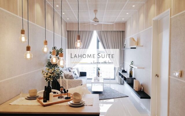 The Robertson Kuala Lumpur Lahome Suite