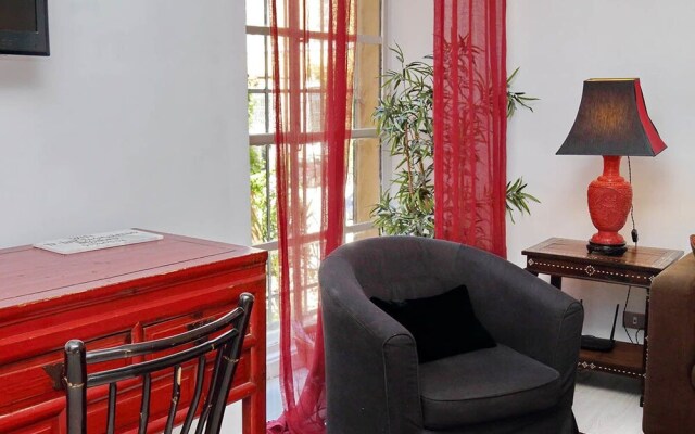 Spanish Steps Charming Apartment