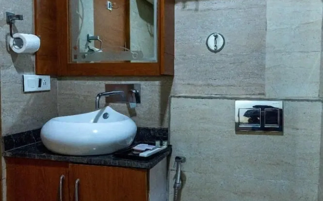 Platinum Service Apartment DLF Phase 3