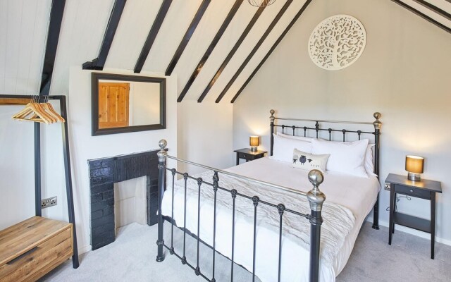Host Stay Highmoor