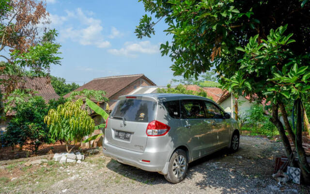 RedDoorz @ Jalan Raya Kaliwungu Selatan Kendal