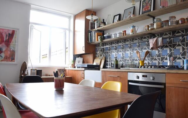 Stunning 1 Bedroom Apartment in East London