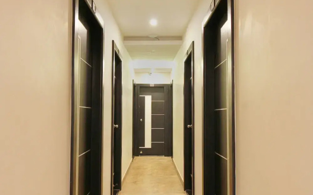 OYO Flagship 11531 Sathya Lodge